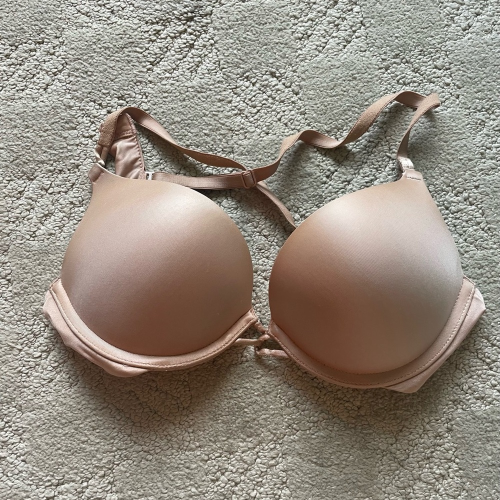 Victoria's Secret Nude Bra 34A Bombshell Plunge Push-up adjustable straps